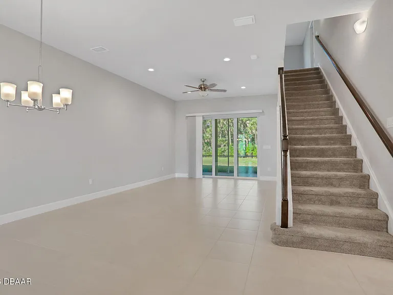78 Longridge Ln — Photo 7