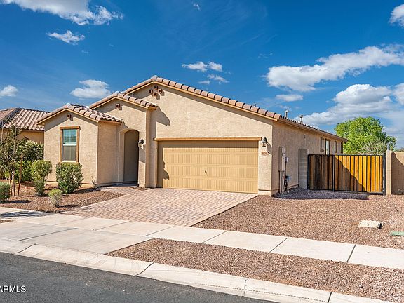 3rd image of 40142 W CRANE Drive