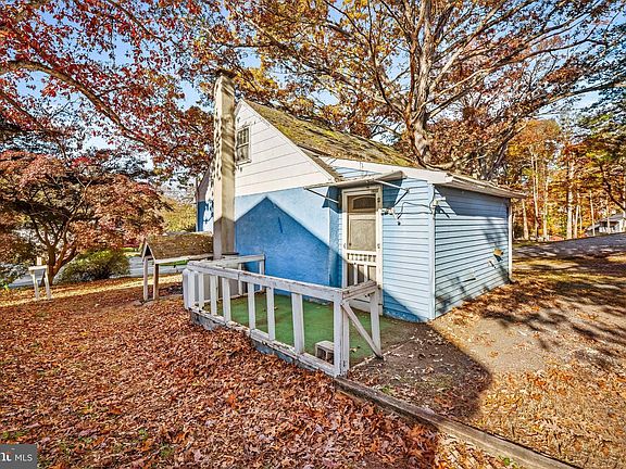 2nd image of 5615 Bartholow Rd