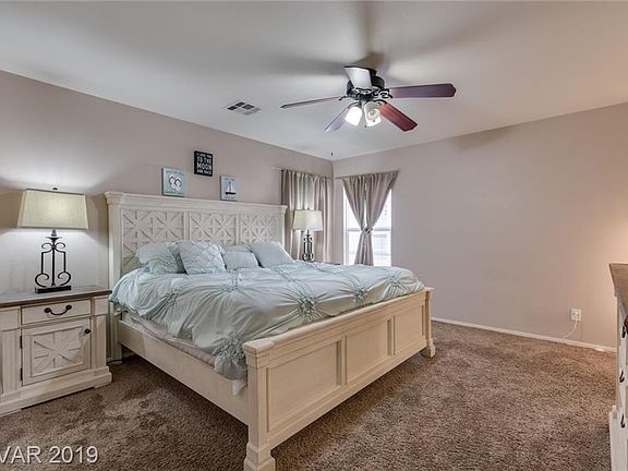 4th image of 6680 Dunraven Ave