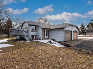 602 Lawrence St, River Falls, WI 54022