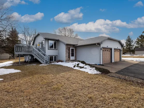 602 Lawrence St, River Falls, WI 54022