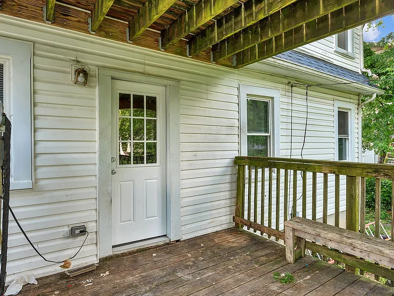 2802 Berwick Ave — Photo 23