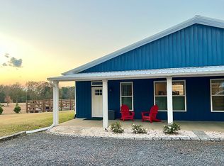 636 Burkelo Rd, Wagener, SC 29164