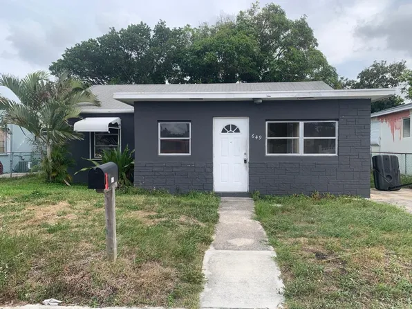 649 W 3rd St, Riviera Beach, FL 33404