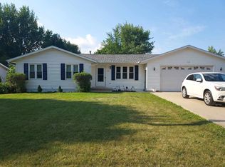 113 Roy Ave, Rochelle, IL 61068