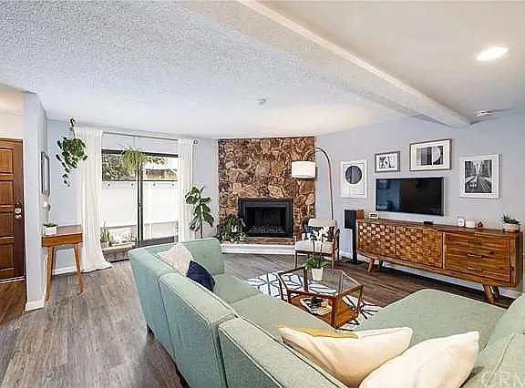 515 Meyer Ln #30 — Photo 8