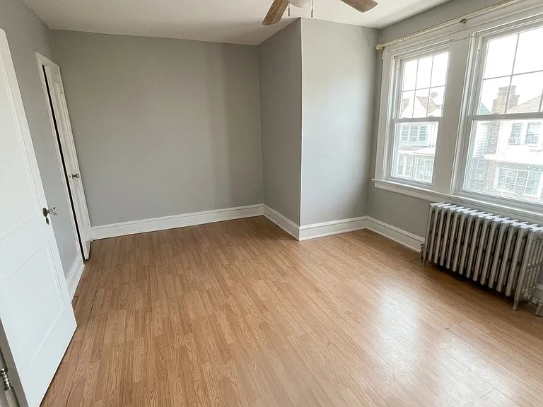 2903 Hale St — Photo 6