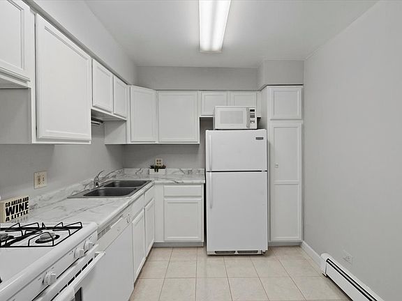 5th image of 1475 N Winslowe Dr Unit 303