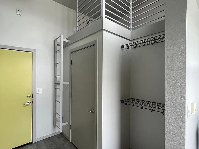 Alcove Northwest — Photo 18