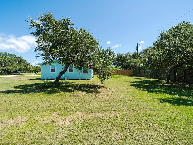 248 Post Oak Ln — Photo 27