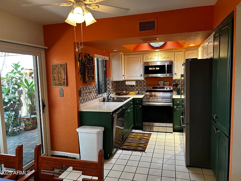 37212 N Tranquil Trl #18 — Photo 7