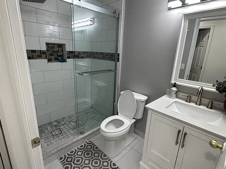38353 Churchill Ln — Photo 11