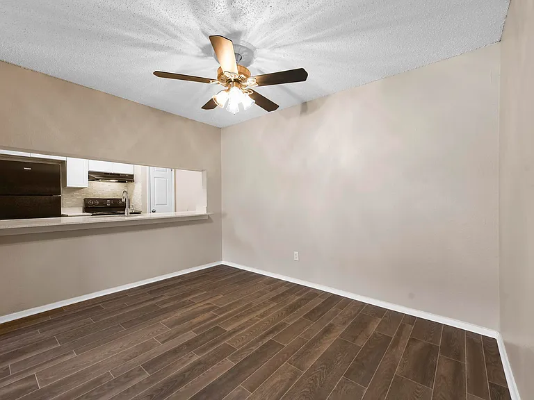 spacious dining area