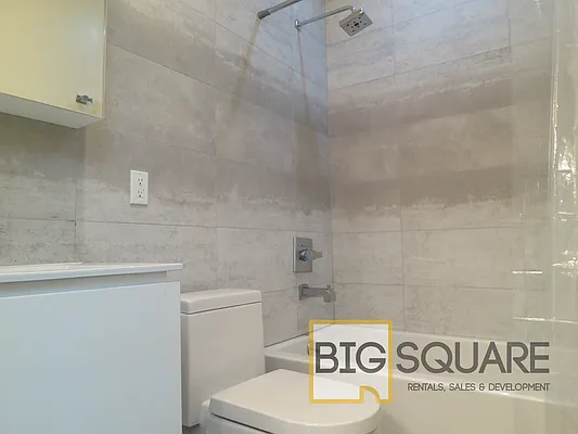 Rented by Big Square Realty LLC | media 22