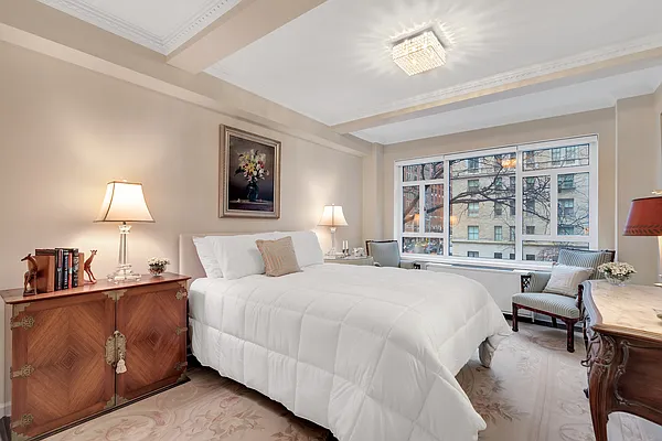 Sold by Douglas Elliman | media 23