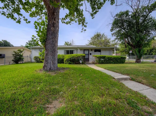 362 CHERRY RIDGE DR, San Antonio, TX 78213
