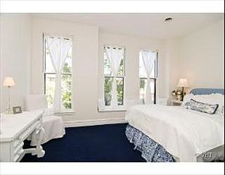 5th image of 1826 N Lincoln Ave