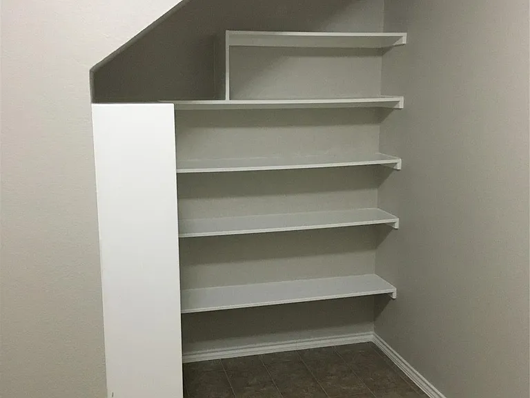 18102 Rexine Ln — Photo 31
