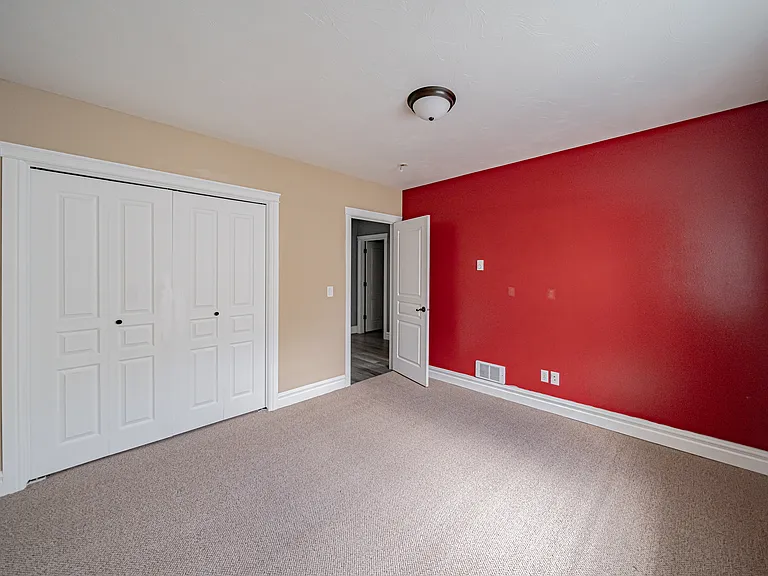 133 N 3762 E — Photo 27