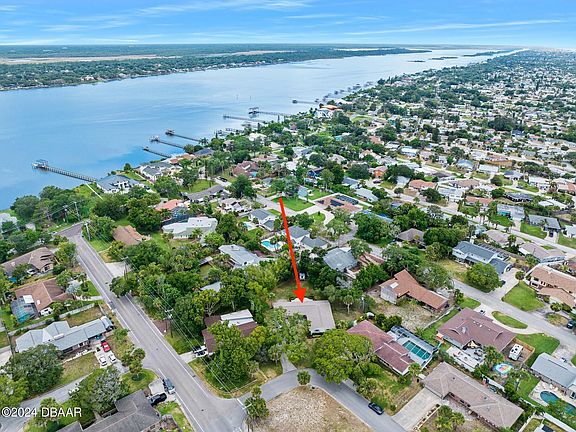 2nd image of 45 Banyan Dr