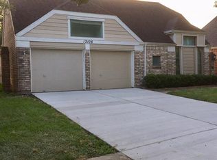 12106 Amblewood Dr, Meadows Place, TX 77477