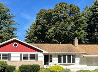 120 Peters Ln, Stratford, CT 06614