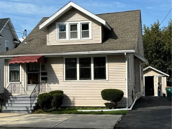 306 Shartle Pl, North Tonawanda, NY 14120