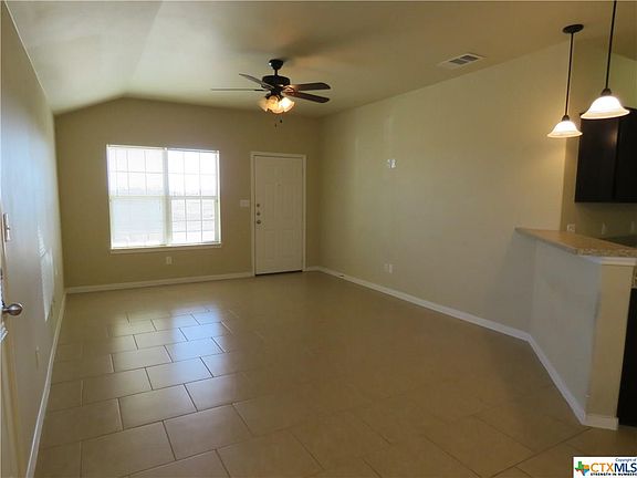 3rd image of 4309 Cambridge Dr