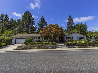 122 Corliss Dr, Moraga, CA 94556
