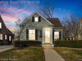 125 N Blair Ave, Royal Oak, MI