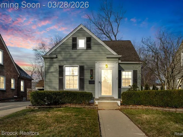 125 N Blair Ave, Royal Oak, MI 48067