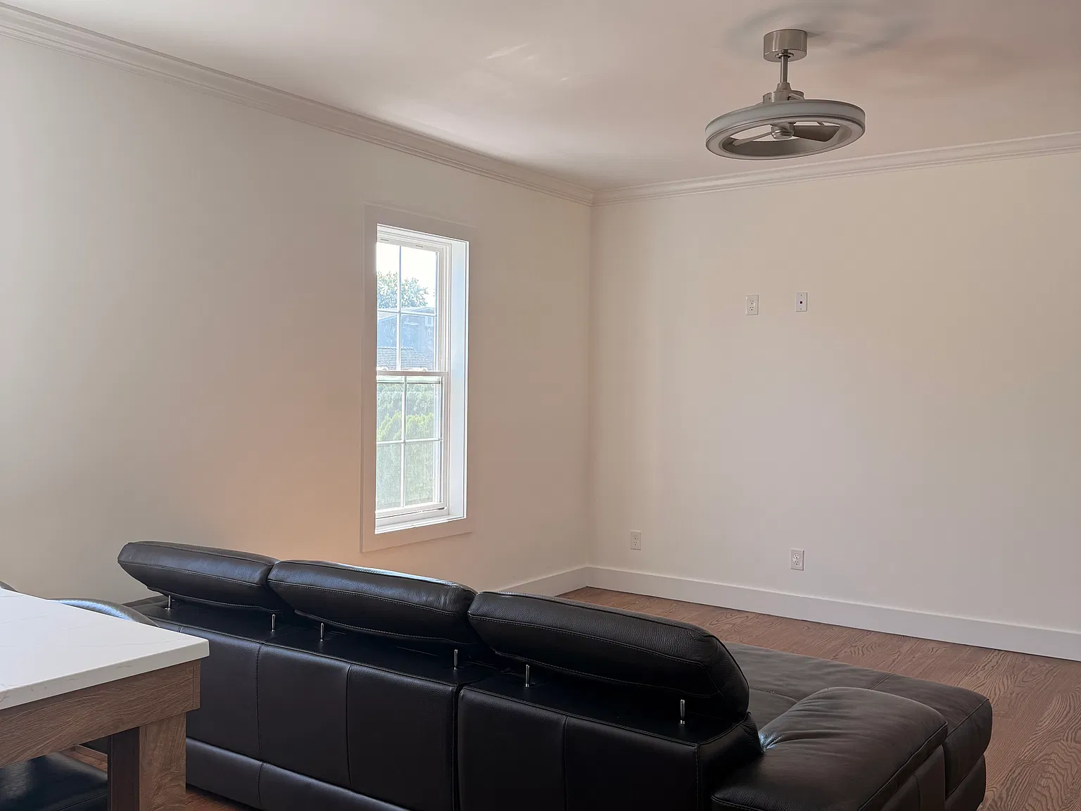 2 bed, 1.5 bath, 1100 sqft, $2,700 — Photo 4
