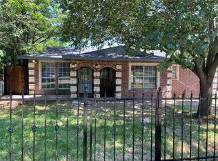 3459 Knox St, Fort Worth, TX 76119