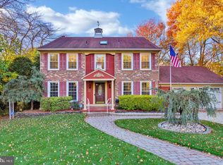 13 Brookview Dr, Voorhees, NJ 08043