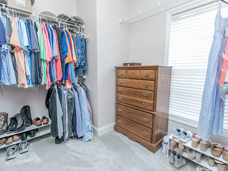 122 Buckhaven Dr — Photo 31