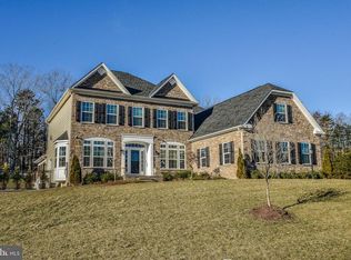 8834 Chrisanthe Ct, Fairfax Station, VA 22039