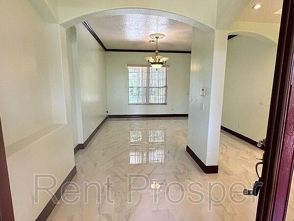 5th image of 705 Toltec Pl Unit A