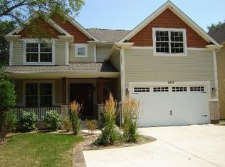 510 Sherman St, Downers Grove, IL 60515