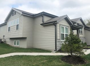 500 SE Maple Dr, Blue Springs, MO 64014