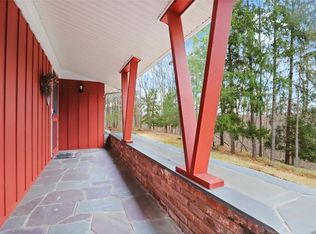 64 Mount Airy Rd E, Croton On Hudson, NY 10520