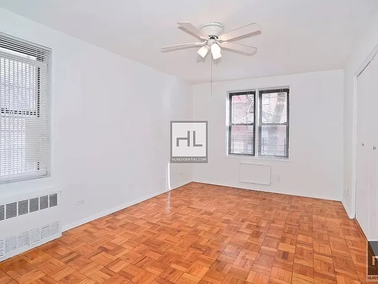 665 Thwaites Pl #1T — Photo 3