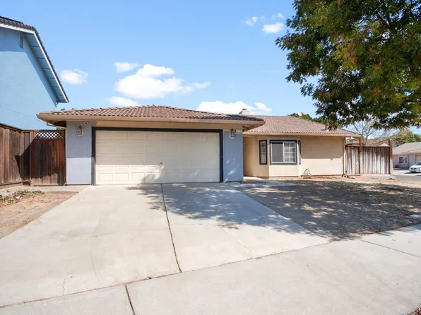 2113 Hidden Canyon Way, Newman, CA 95360