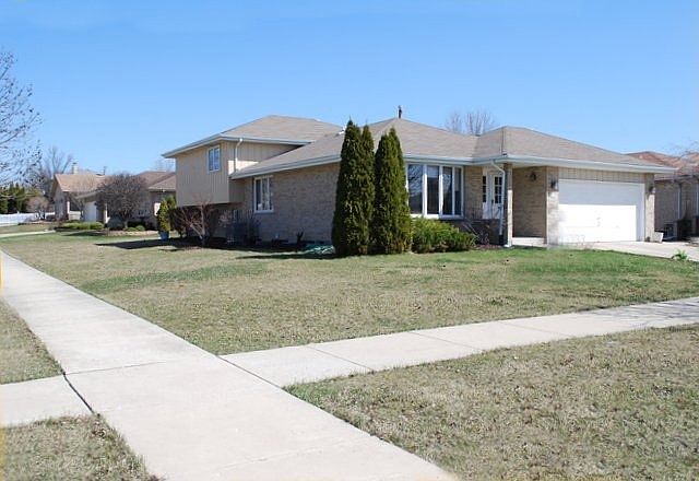 1st image of 8862 Meadowview Dr