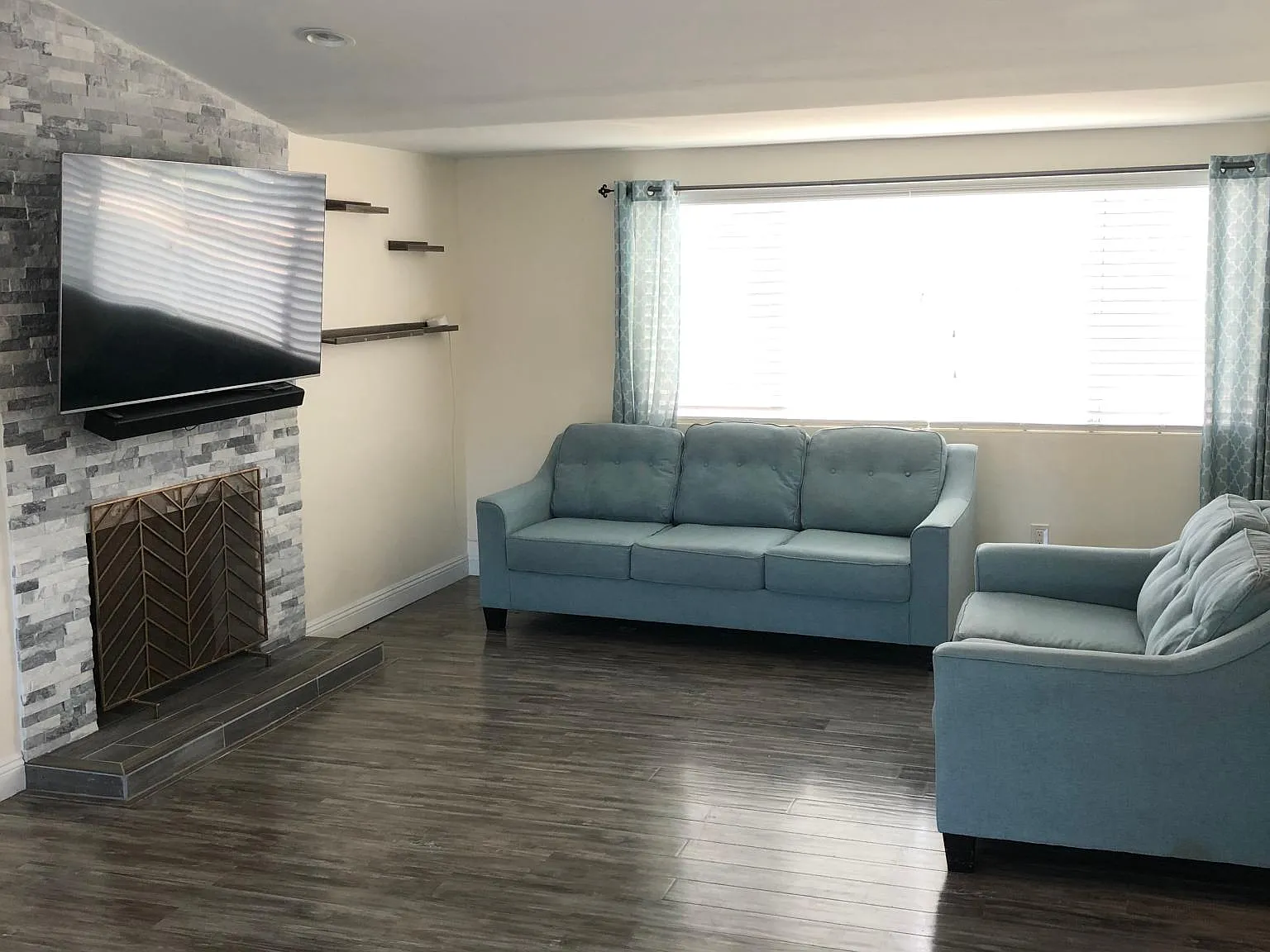 6305 Anvil Lake Ave — Photo 3
