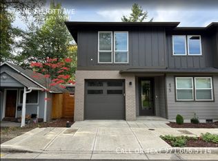 475 NE Elliott Ave, Gresham, OR 97030
