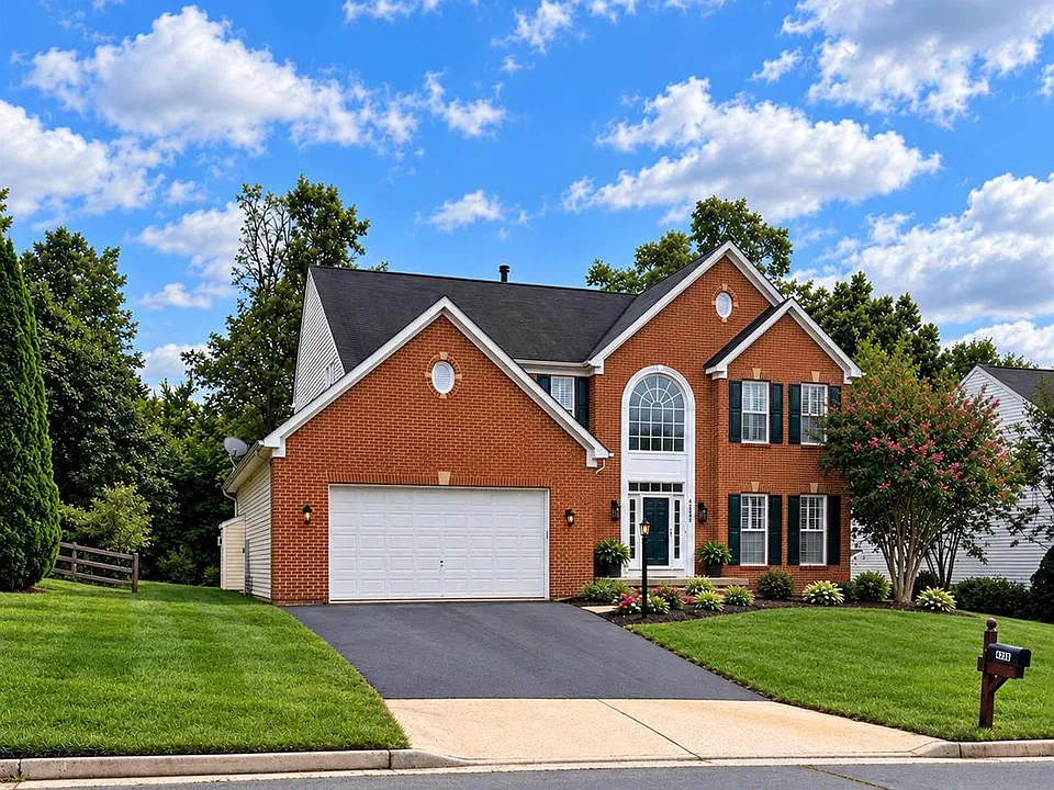 42055 Cherish Ct