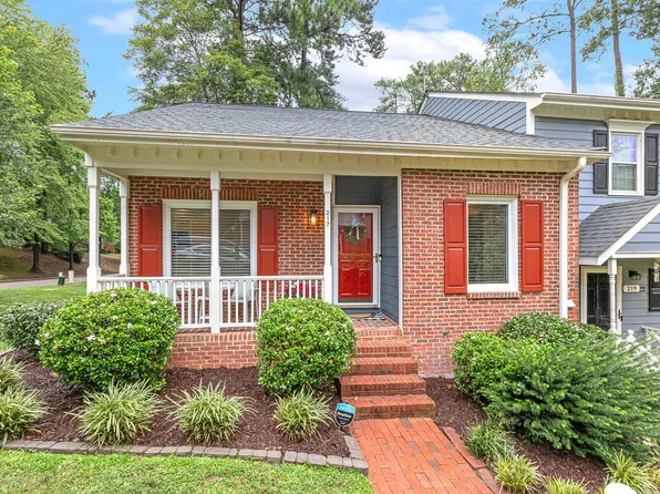 217 Danforth Dr, Cary, NC 27511
