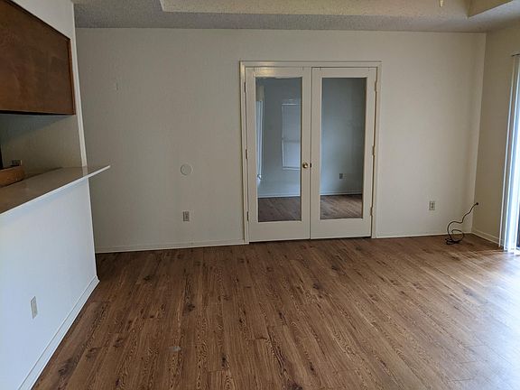 2nd image of 4222 Wingrove Dr