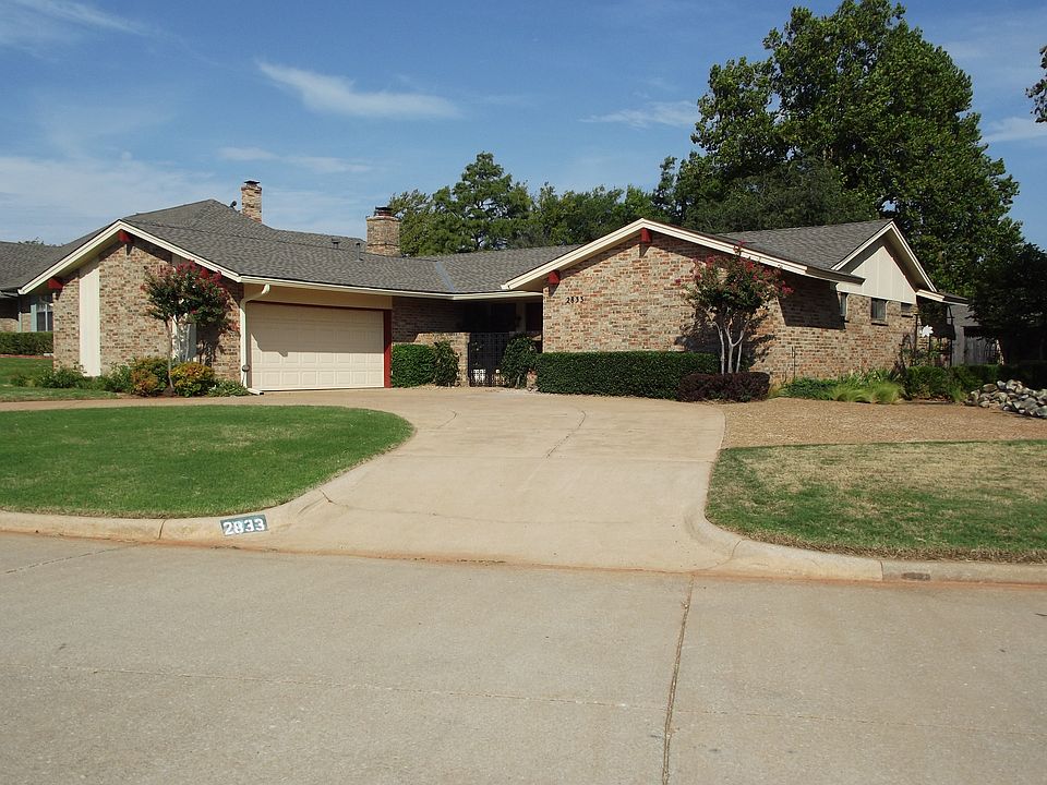 1st image of 2833 NW 115th Pl